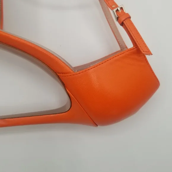 GUCCI Malage Kid Vibrant Orange Leather Studded T-strap Pump EU 36.5